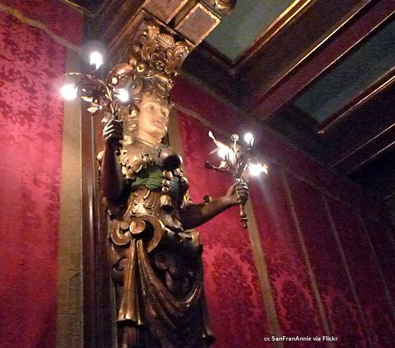 Fabulous lamp holder Fabulous lamp holder