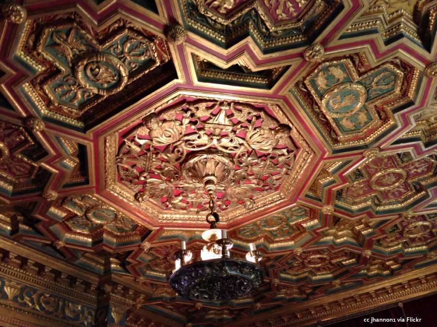 Octagonal ceiling