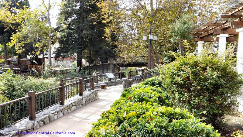 Mission Plaza and the creekwalk Mission Plaza and the creekwalk