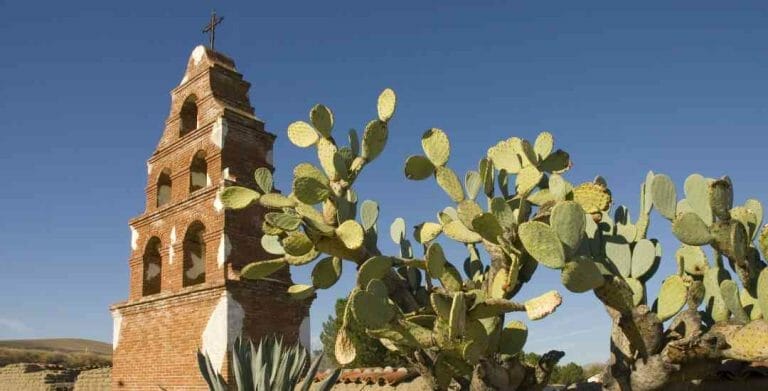 Mission San Miguel Photos – a gallery of photos in and around the mission