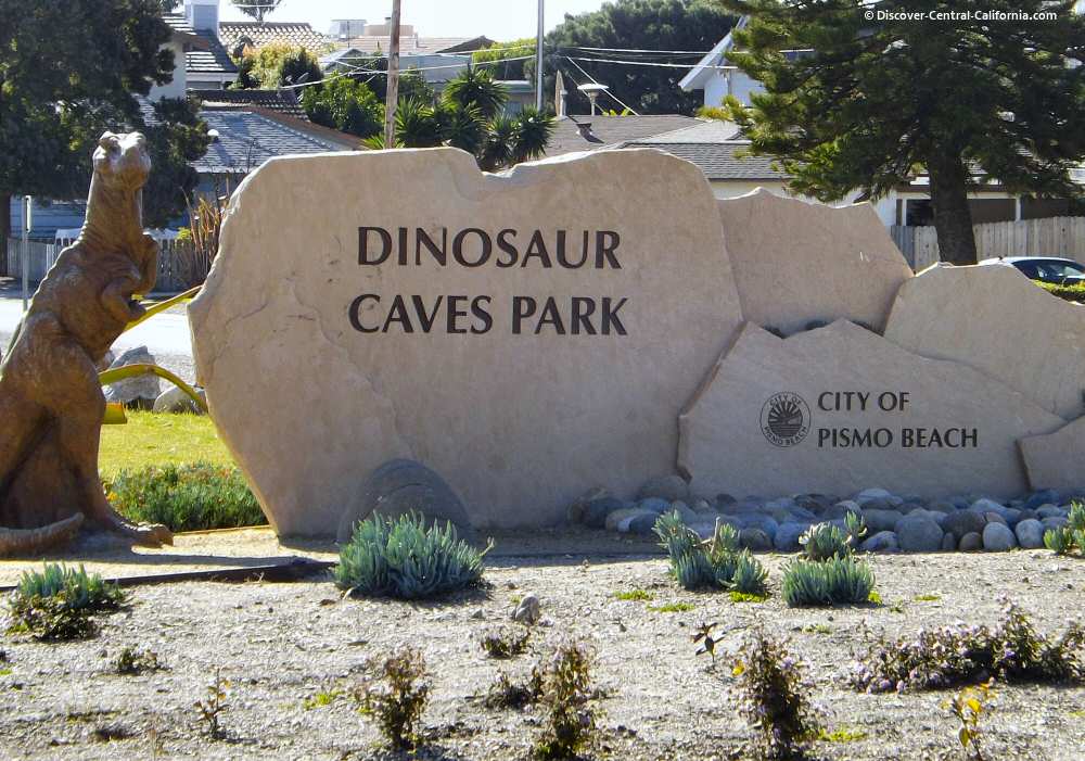 Main sign at the Dinosaur Caves Park
