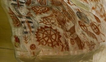 Paintings inside the Chumash Cave